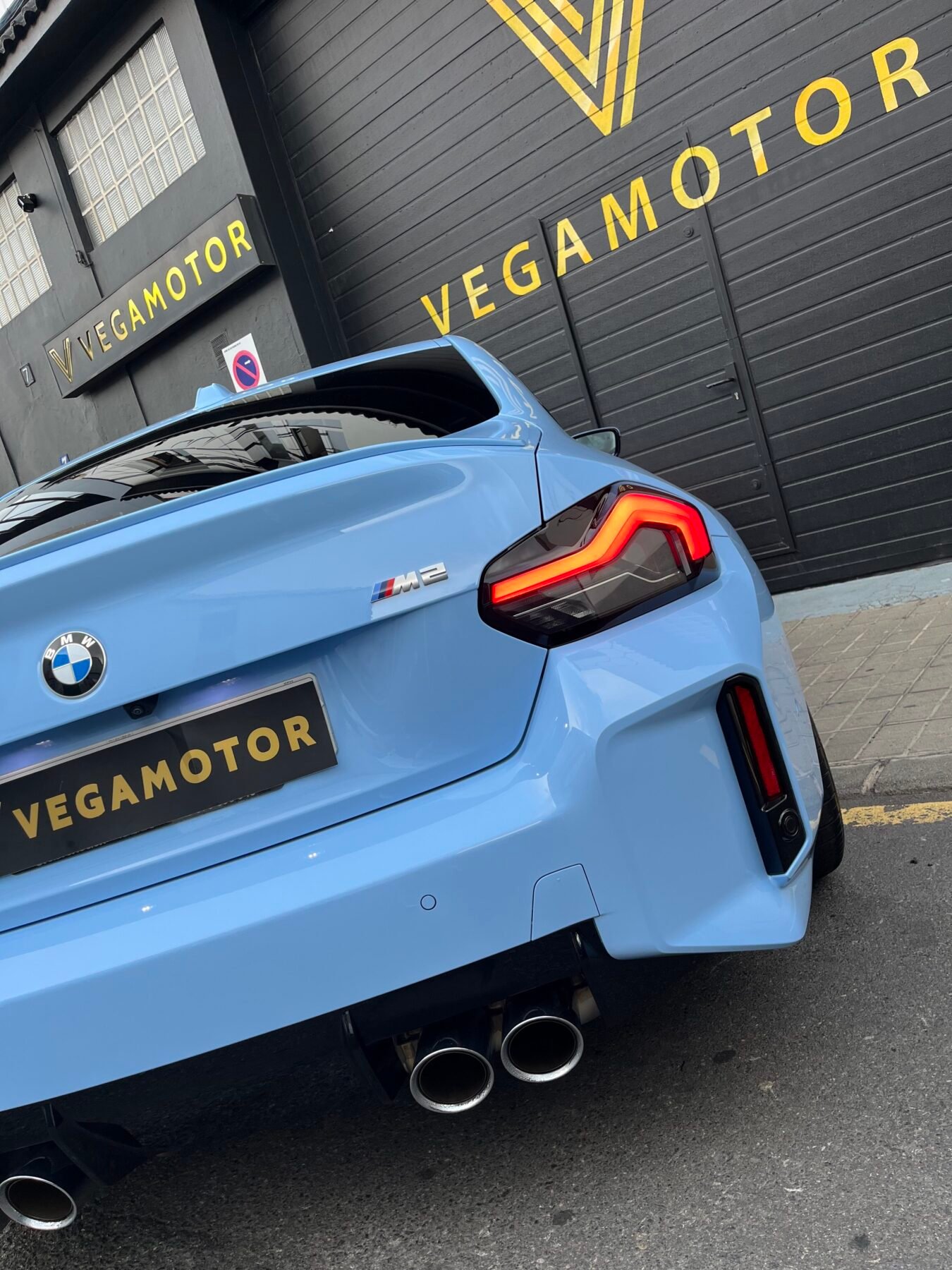 BMW M2
