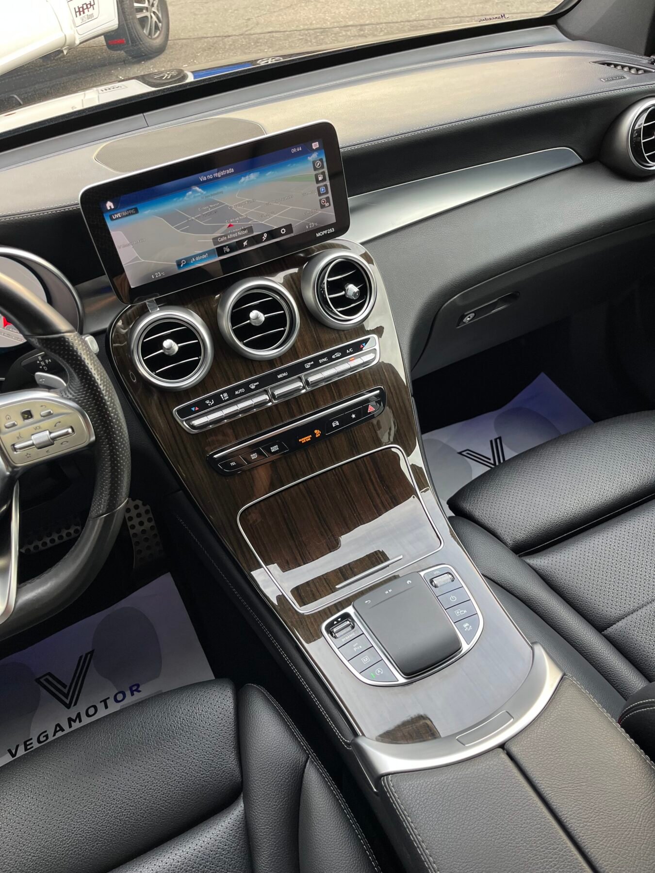 MERCEDES-BENZ GLC Coupé 220d AMG