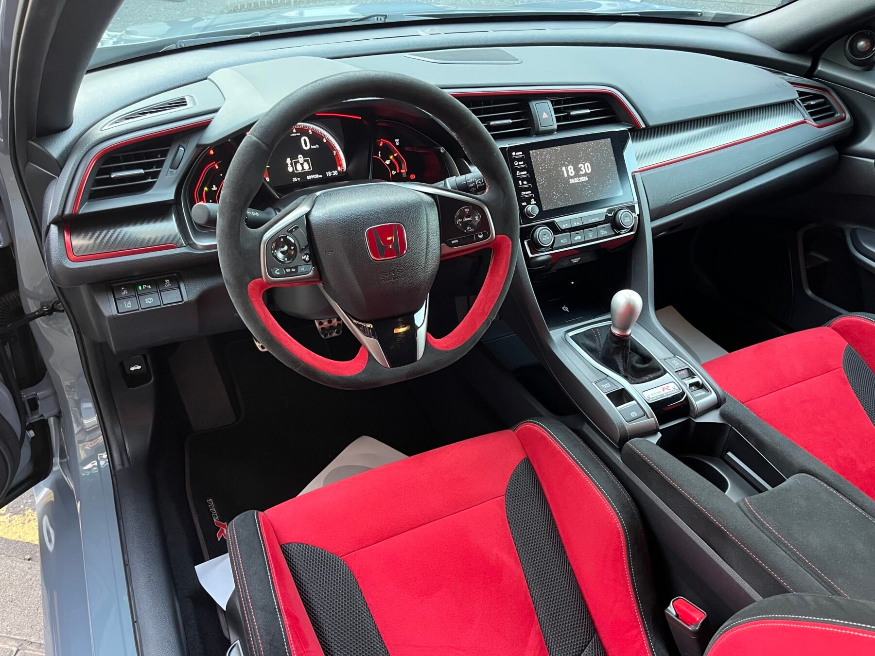 HONDA CIVIC type r fk8