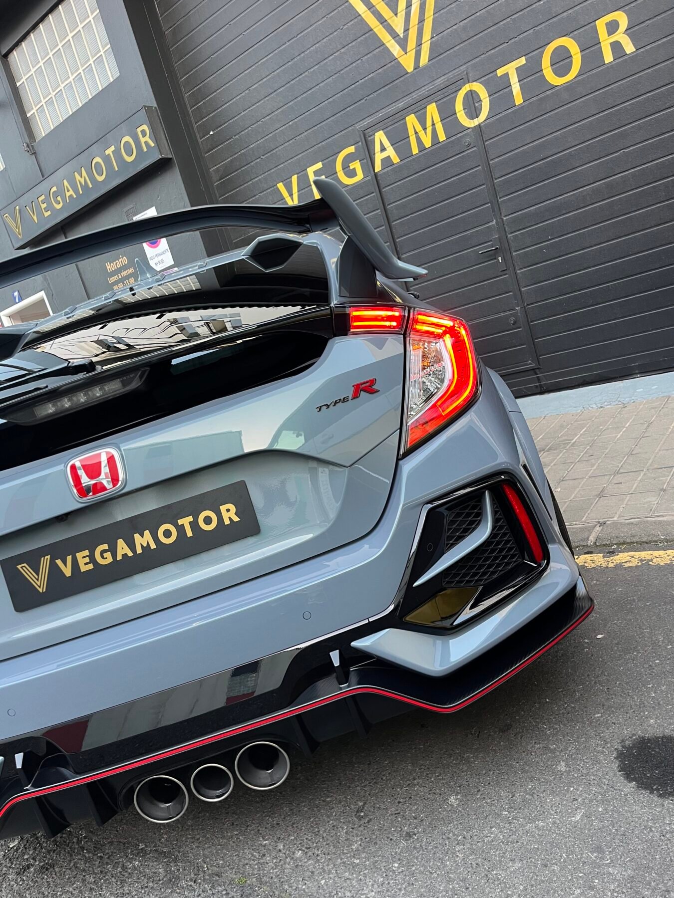 HONDA CIVIC type r fk8
