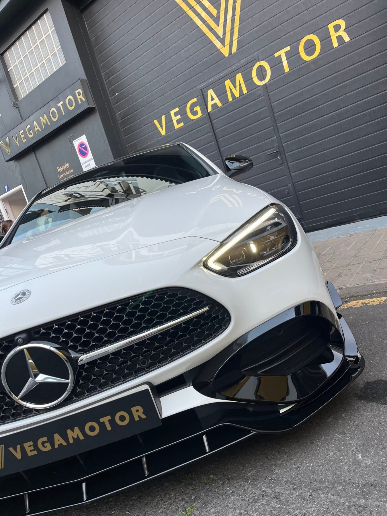 MERCEDES-BENZ Clase C 200d AMG