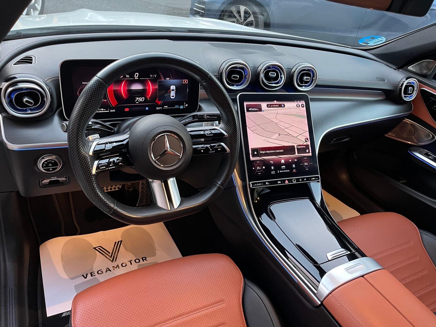 MERCEDES-BENZ Clase C 200d AMG