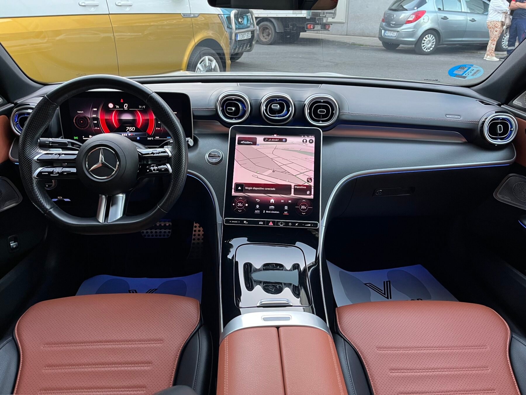 MERCEDES-BENZ Clase C 200d AMG