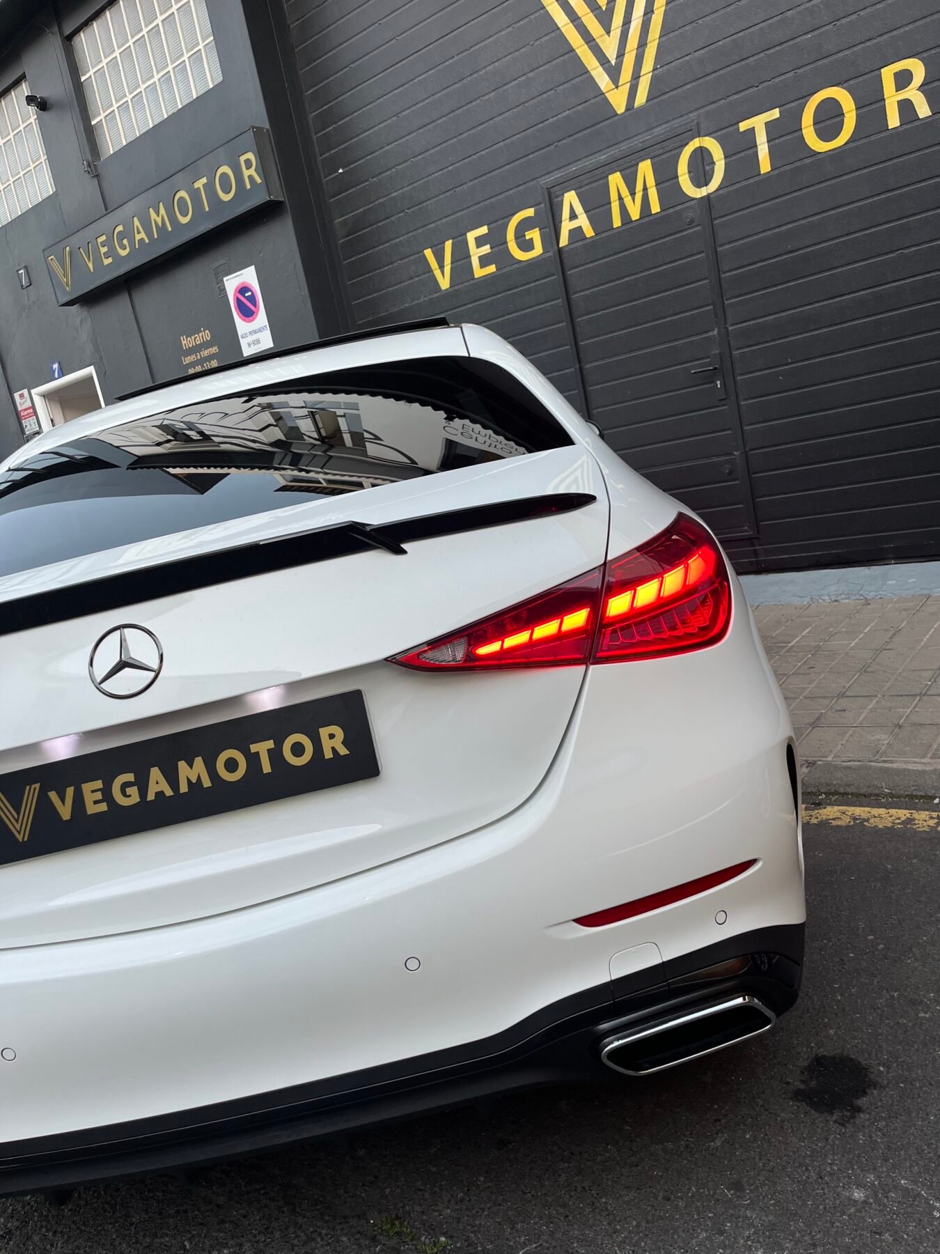 MERCEDES-BENZ Clase C 200d AMG