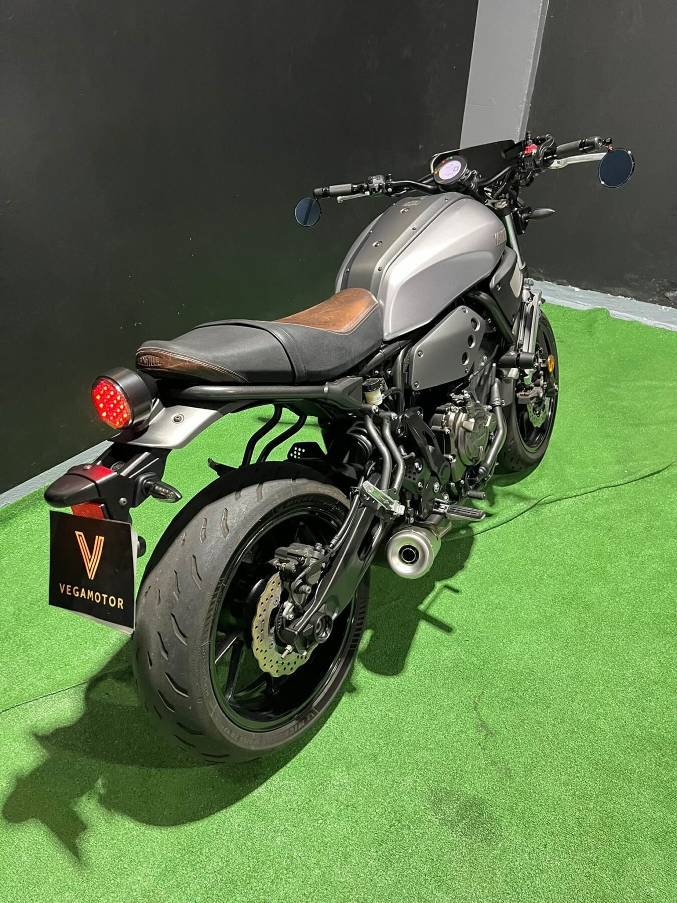 YAMAHA XSR 700 LIMITADA CARNET A2