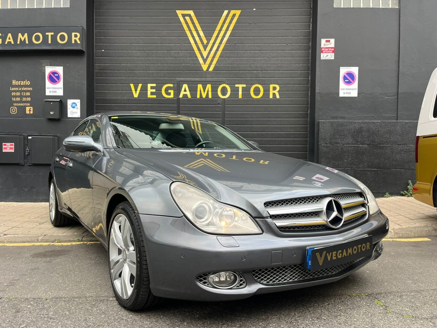 MERCEDES-BENZ CLS 320 CDI  