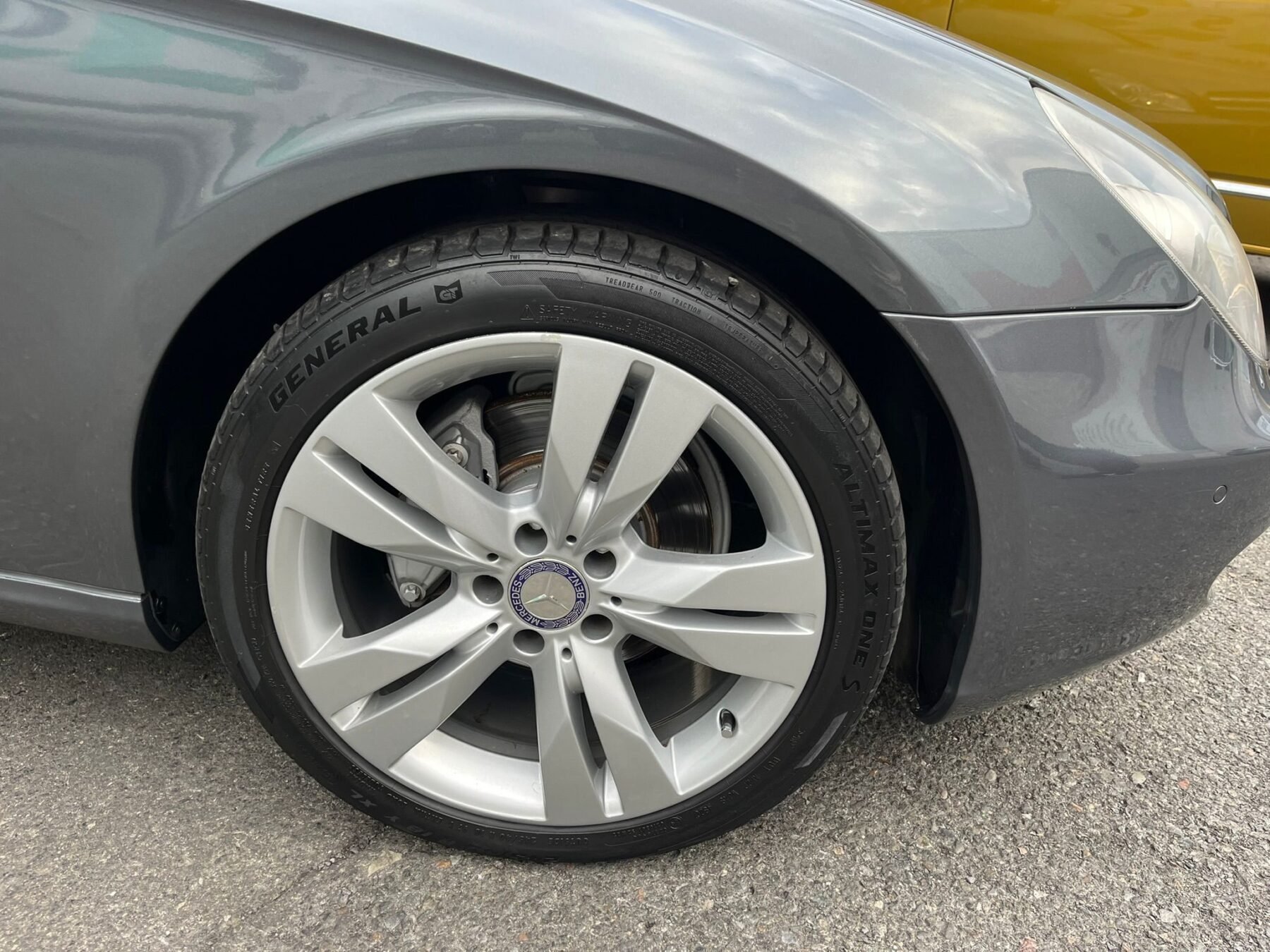 MERCEDES-BENZ CLS 320 CDI  