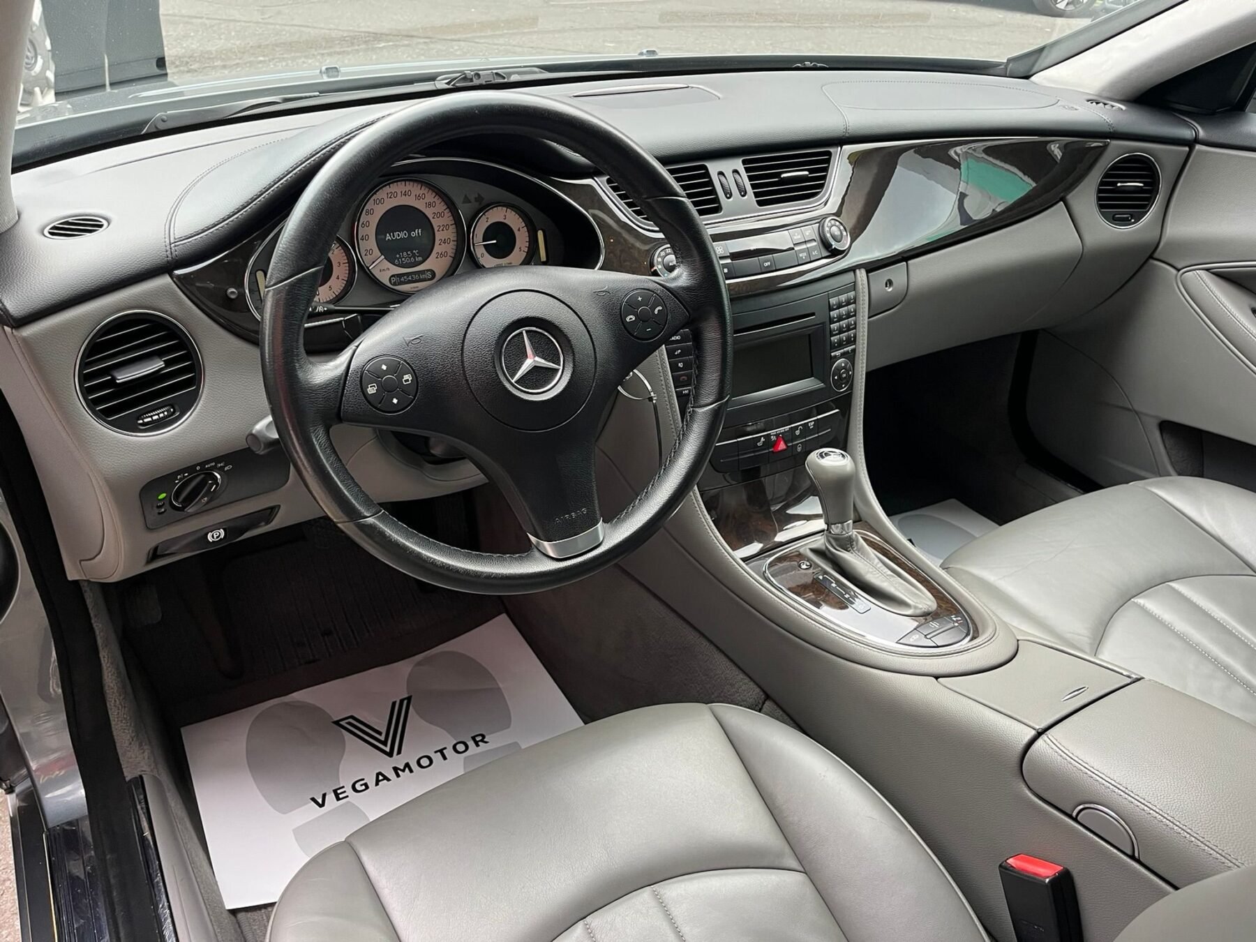 MERCEDES-BENZ CLS 320 CDI  