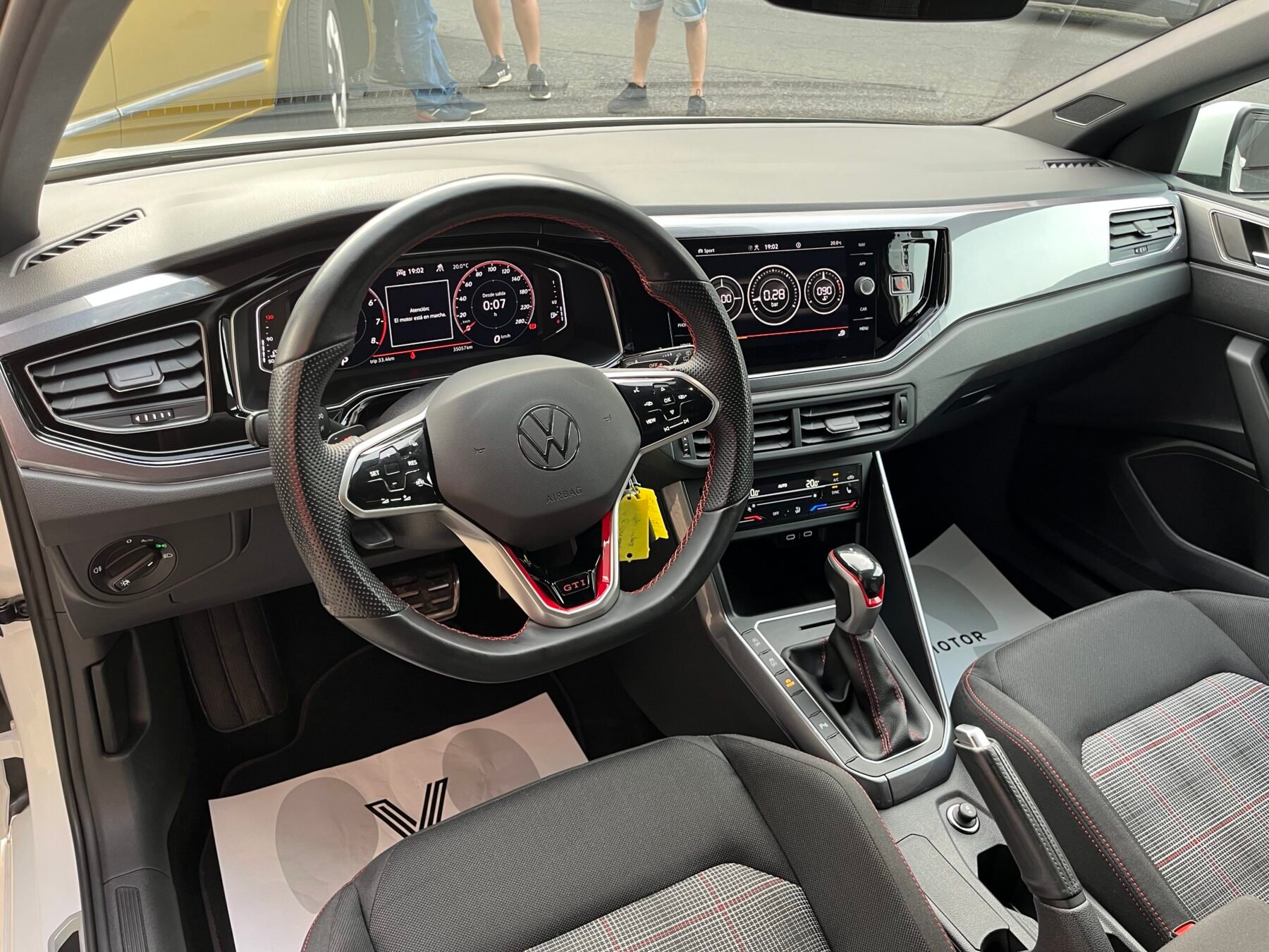 VOLKSWAGEN POLO GTI DSG