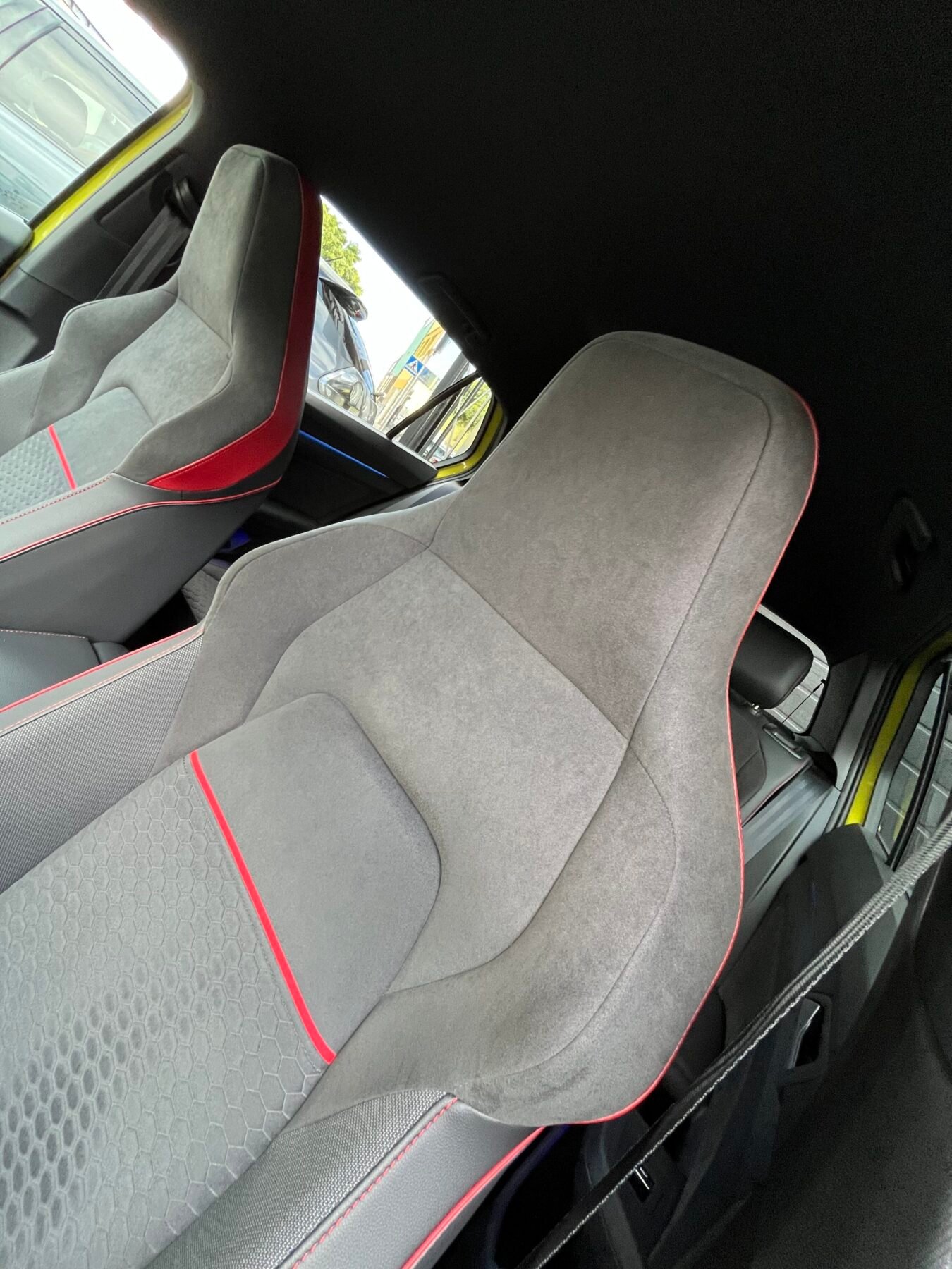 VOLKSWAGEN GOLF GTI CLUBSPORT 