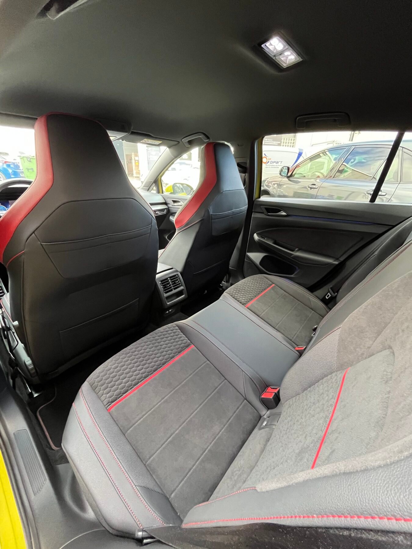 VOLKSWAGEN GOLF GTI CLUBSPORT 