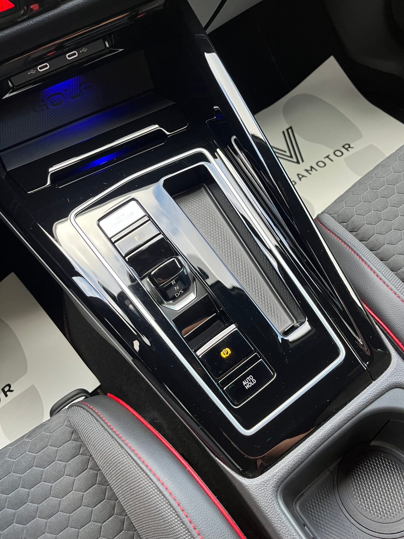 VOLKSWAGEN GOLF GTI CLUBSPORT 