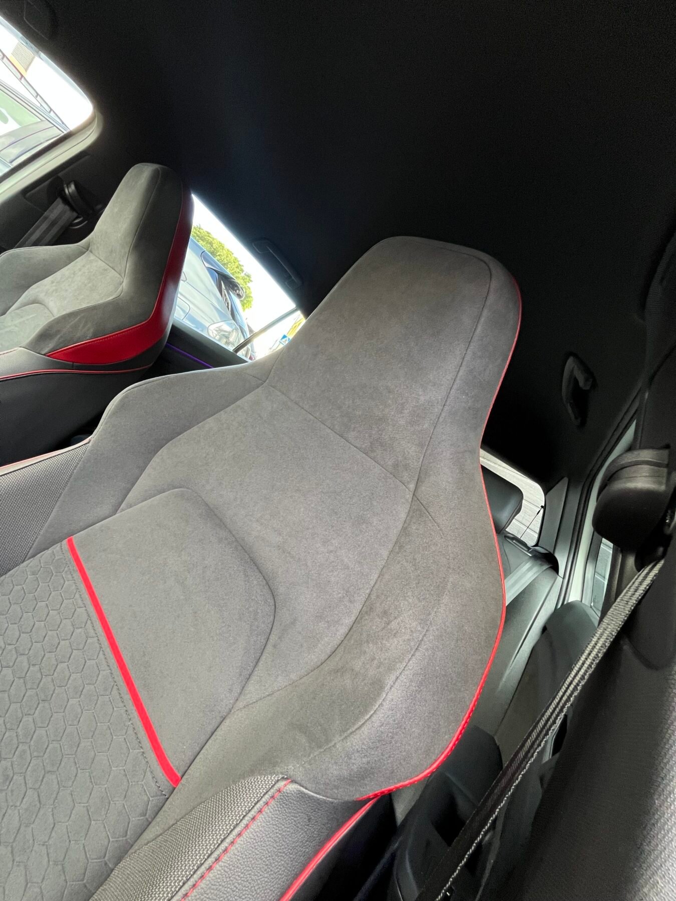 VOLKSWAGEN GOLF GTI CLUBSPORT 