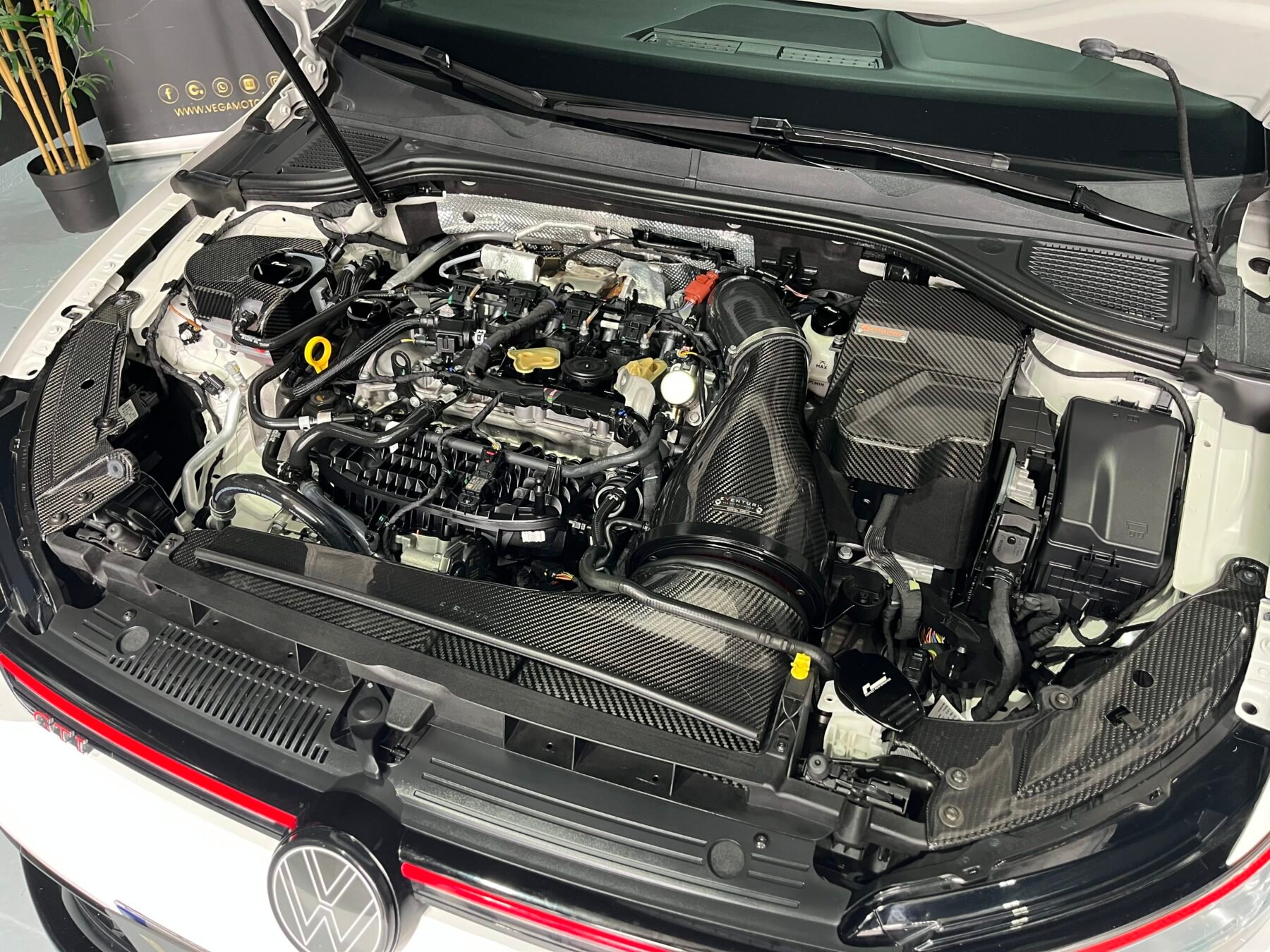 VOLKSWAGEN GOLF GTI CLUBSPORT 