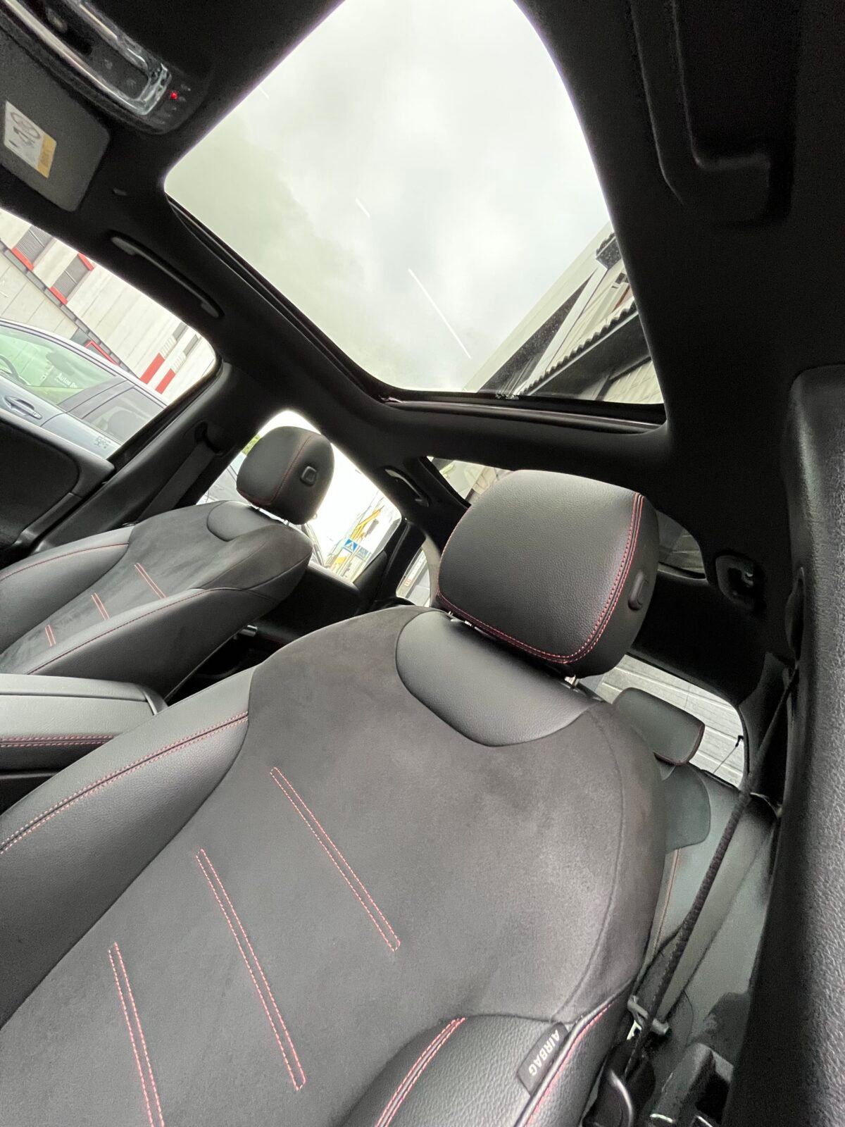 MERCEDES-BENZ CLASE B 180 AMG