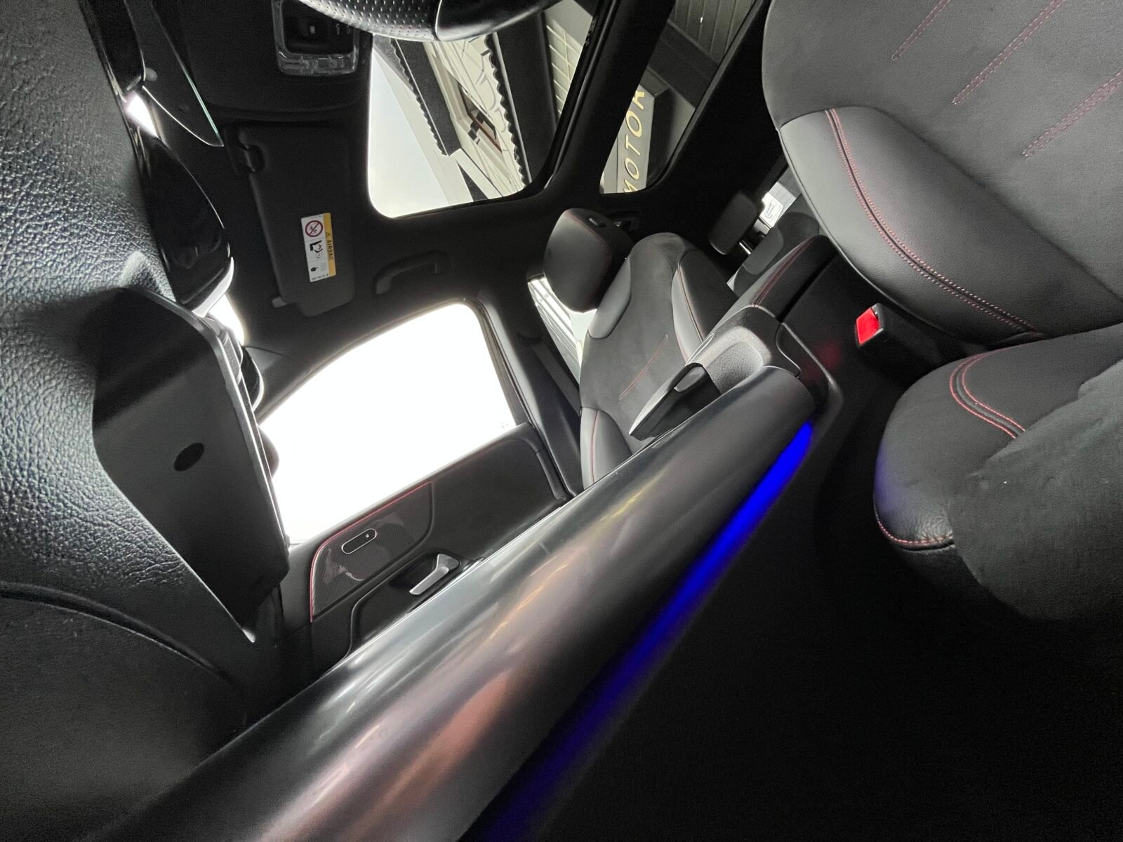 MERCEDES-BENZ CLASE B 180 AMG