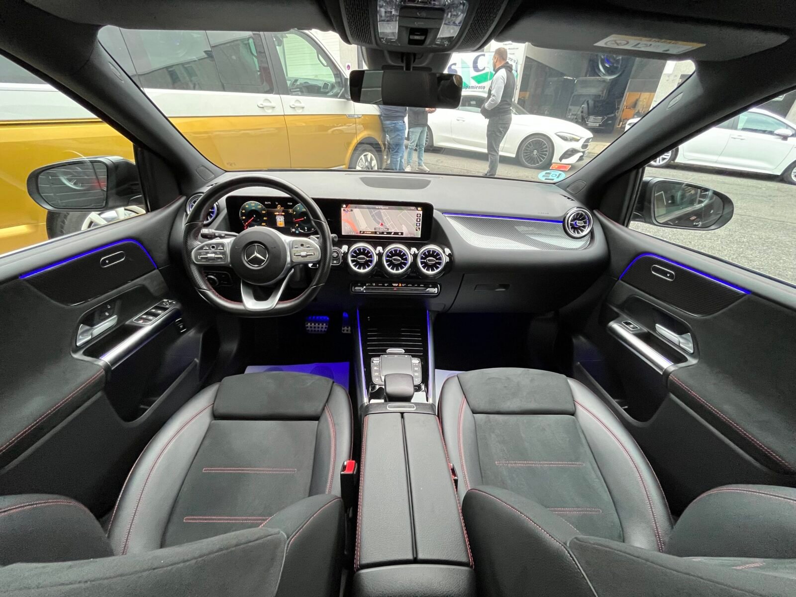 MERCEDES-BENZ CLASE B 180 AMG