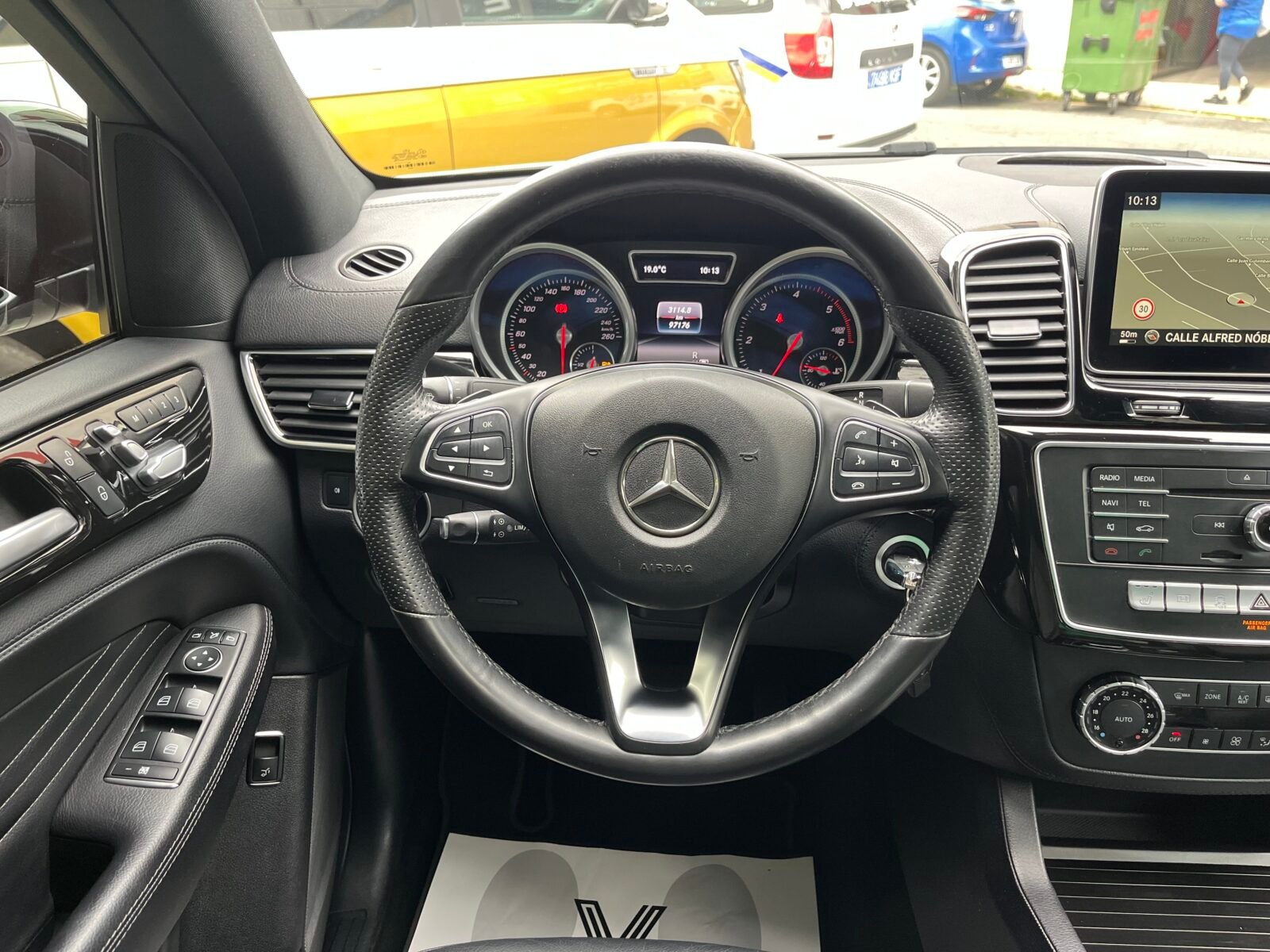 MERCEDES-BENZ GLE COUPE 350D AMG