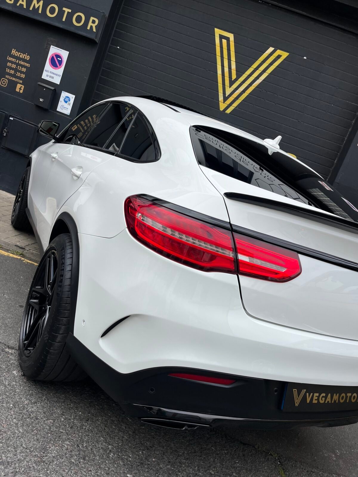 MERCEDES-BENZ GLE COUPE 350D AMG