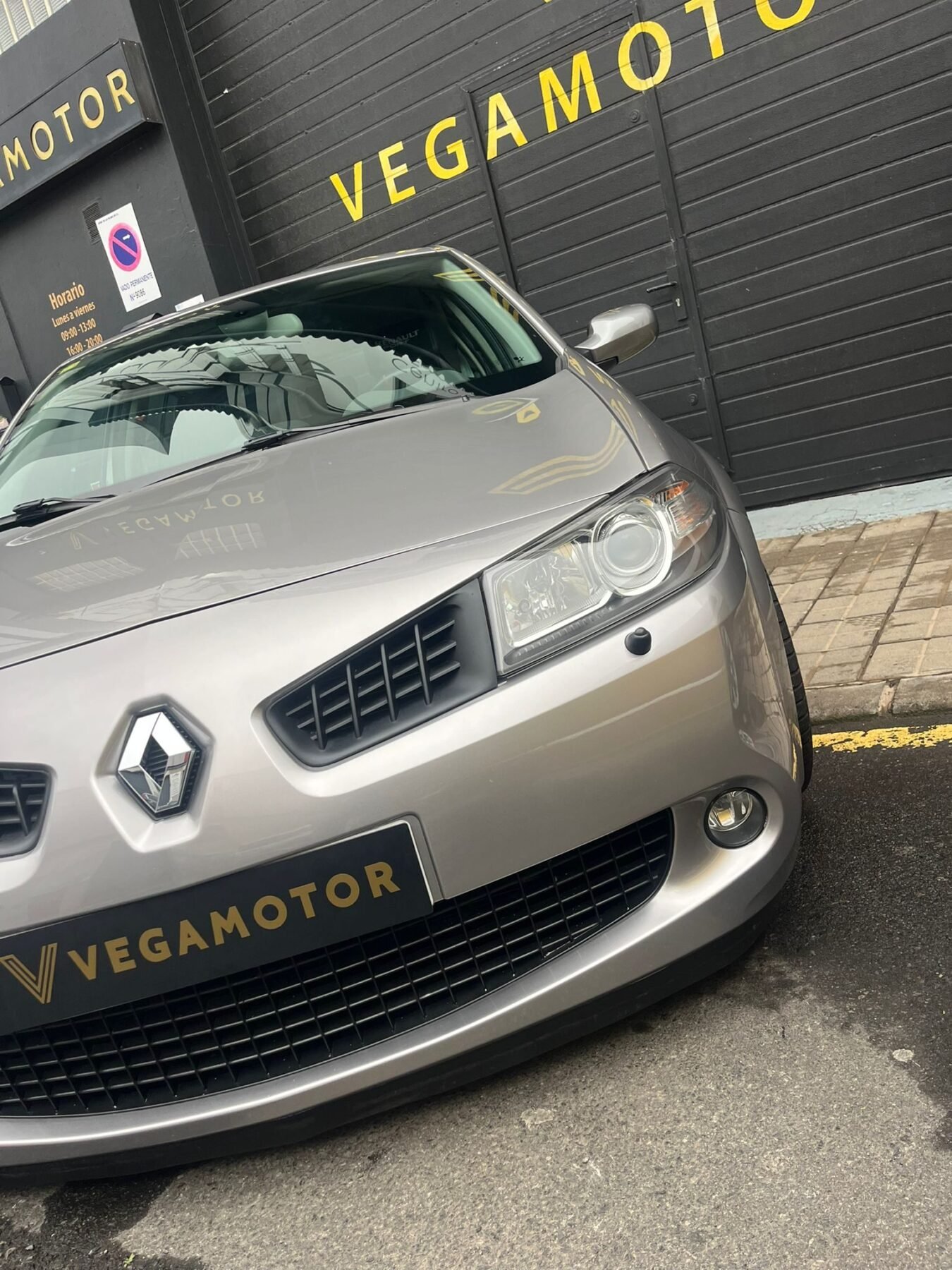 RENAULT Megane SPORT 2.0T