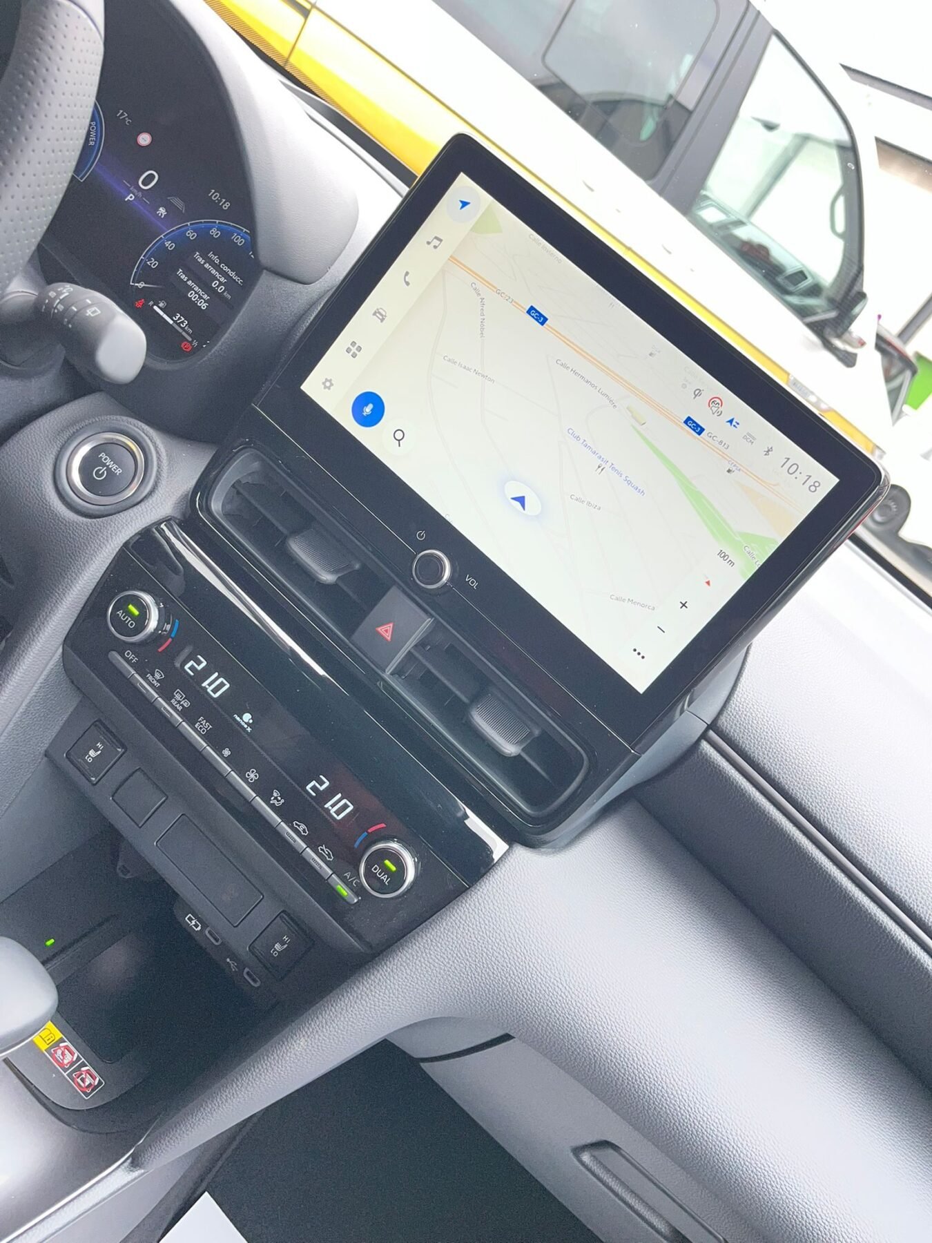 TOYOTA YARIS CROSS GR SPORT PLUS 