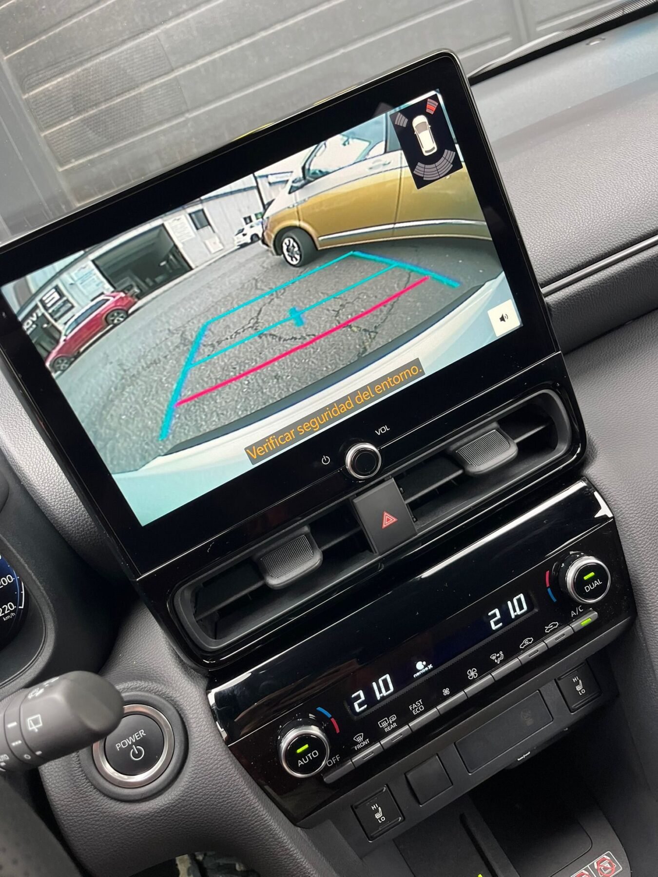 TOYOTA YARIS CROSS GR SPORT PLUS 