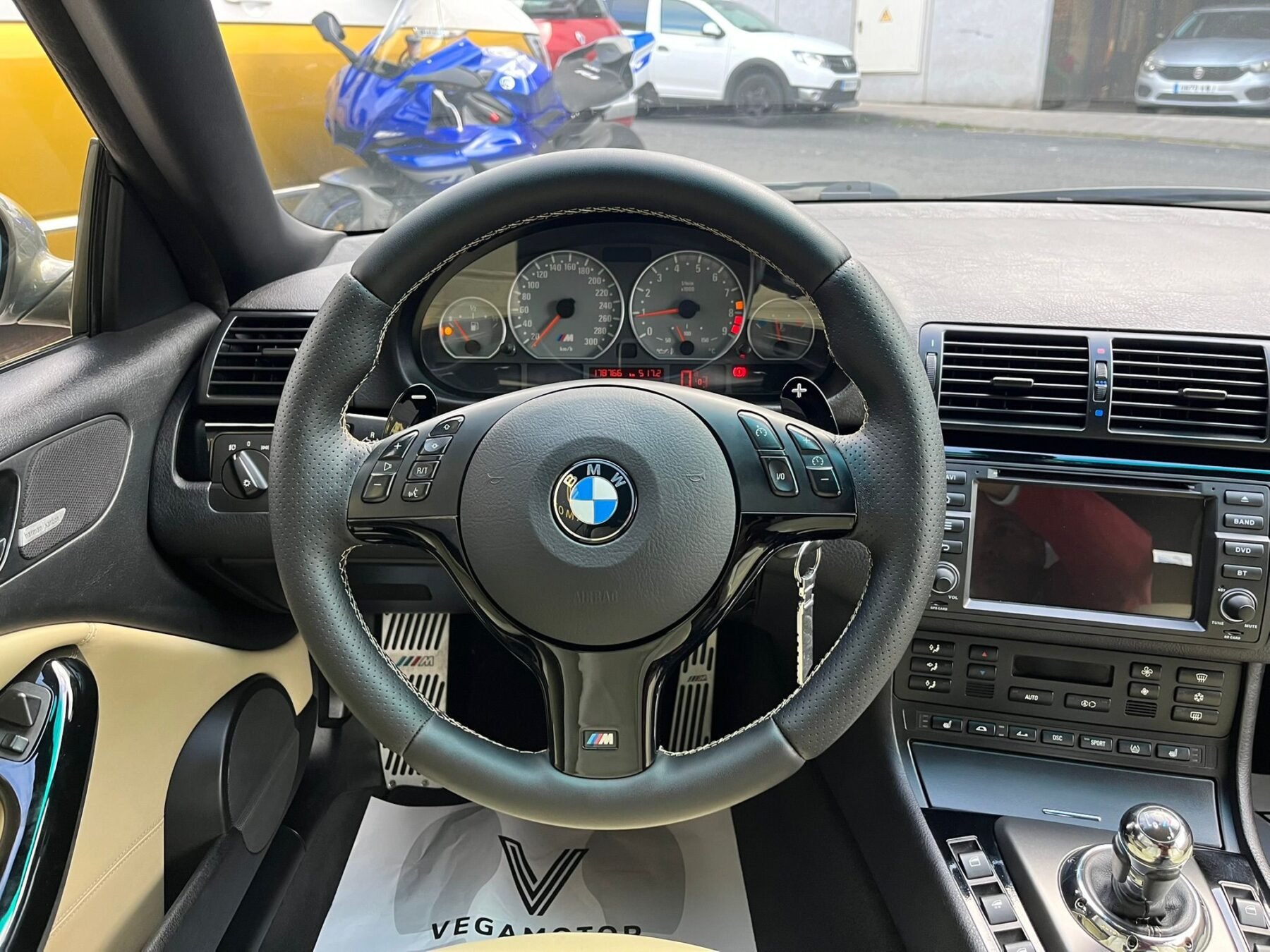 BMW M3 CABRIO INDIVIDUAL 