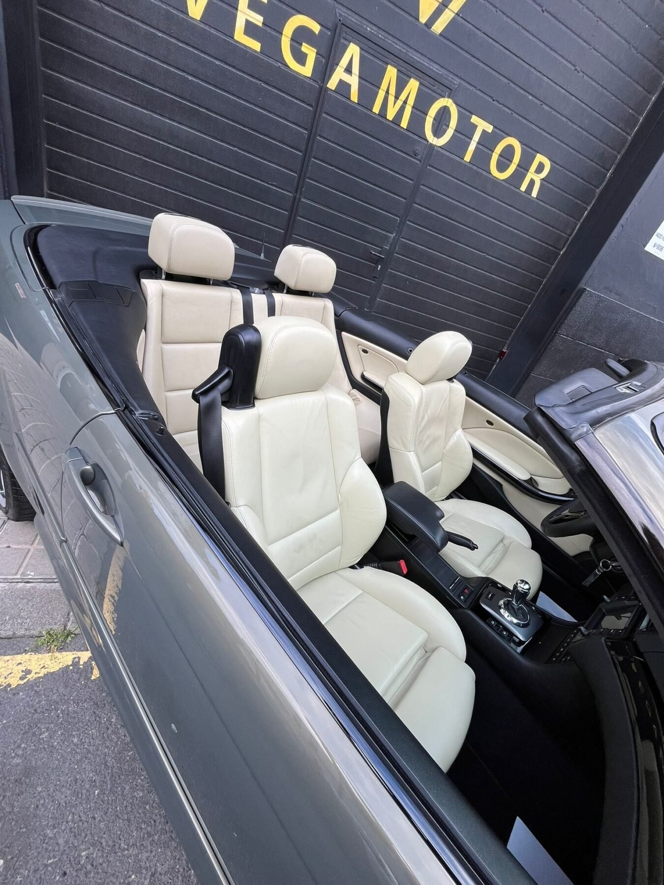 BMW M3 CABRIO INDIVIDUAL 