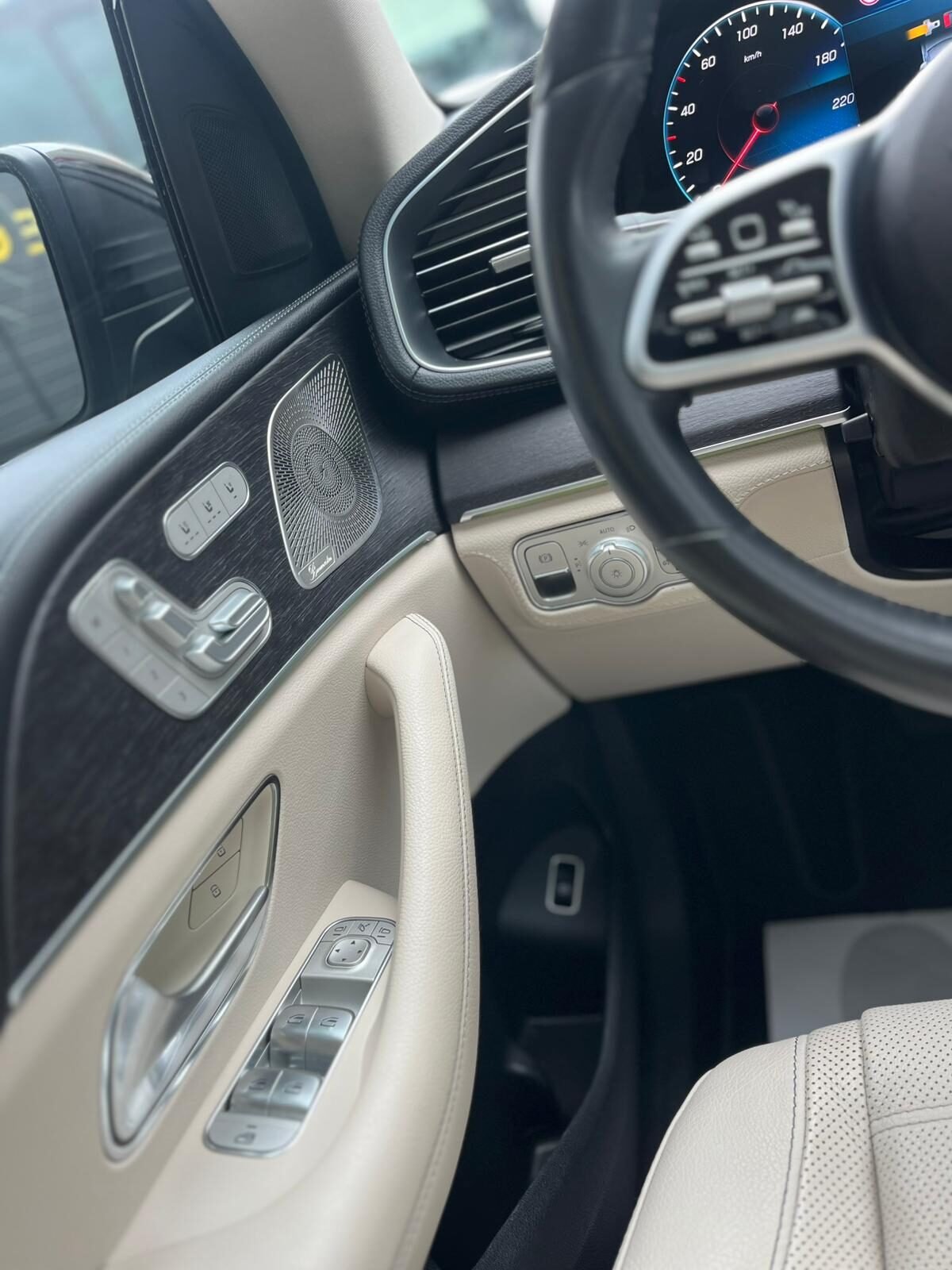 MERCEDES-BENZ GLE 350e AMG 