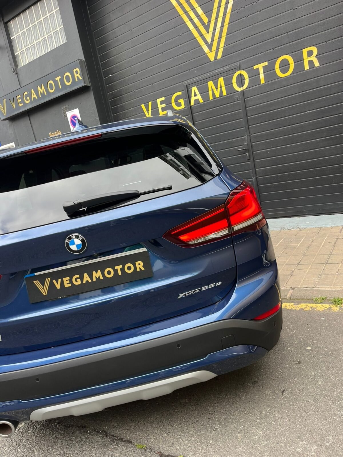 BMW X1 XDRIVE 25e