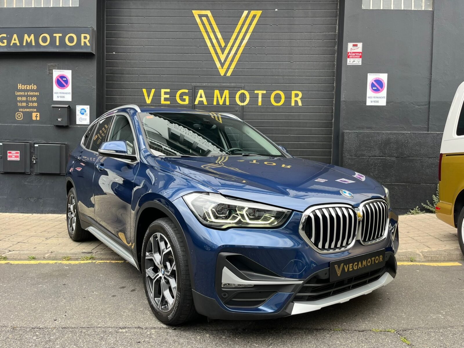 BMW X1 XDRIVE 25e
