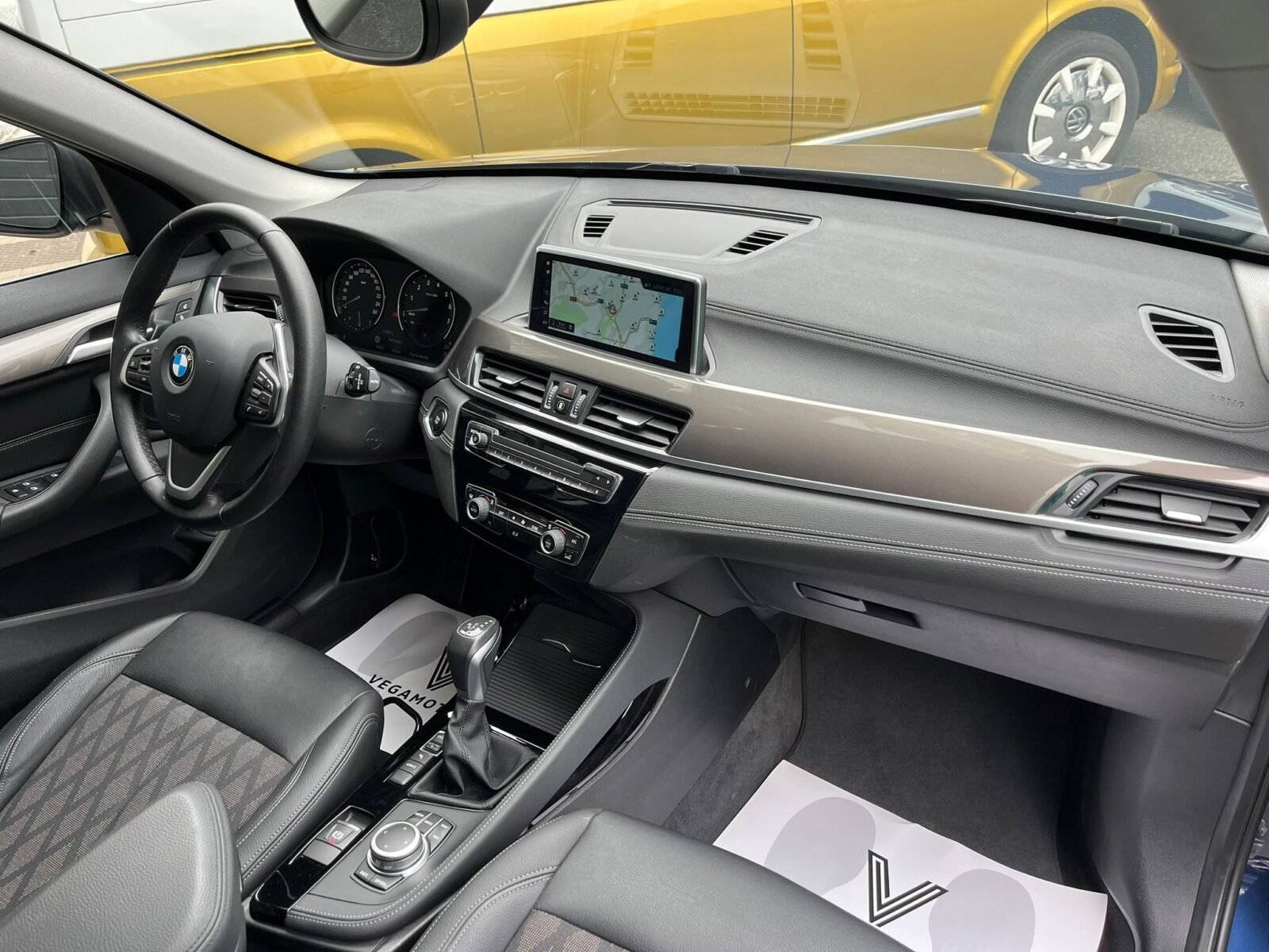 BMW X1 XDRIVE 25e