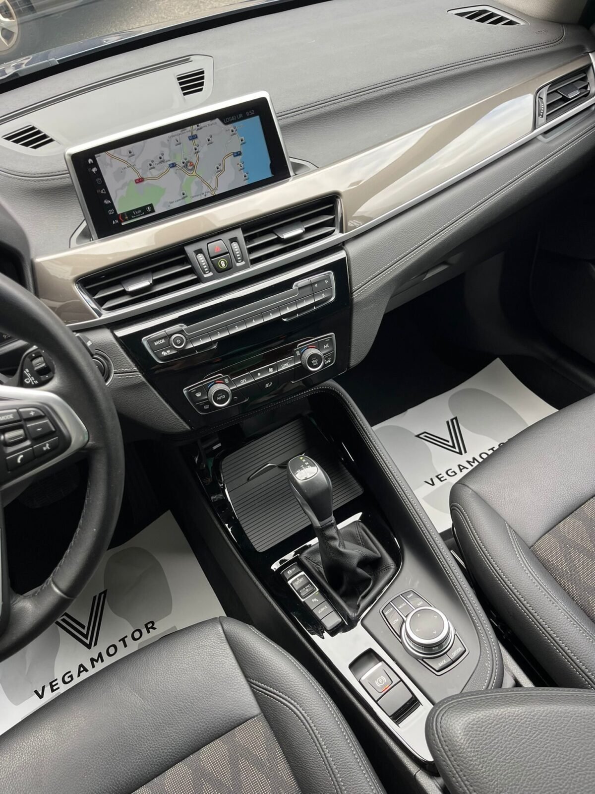 BMW X1 XDRIVE 25e
