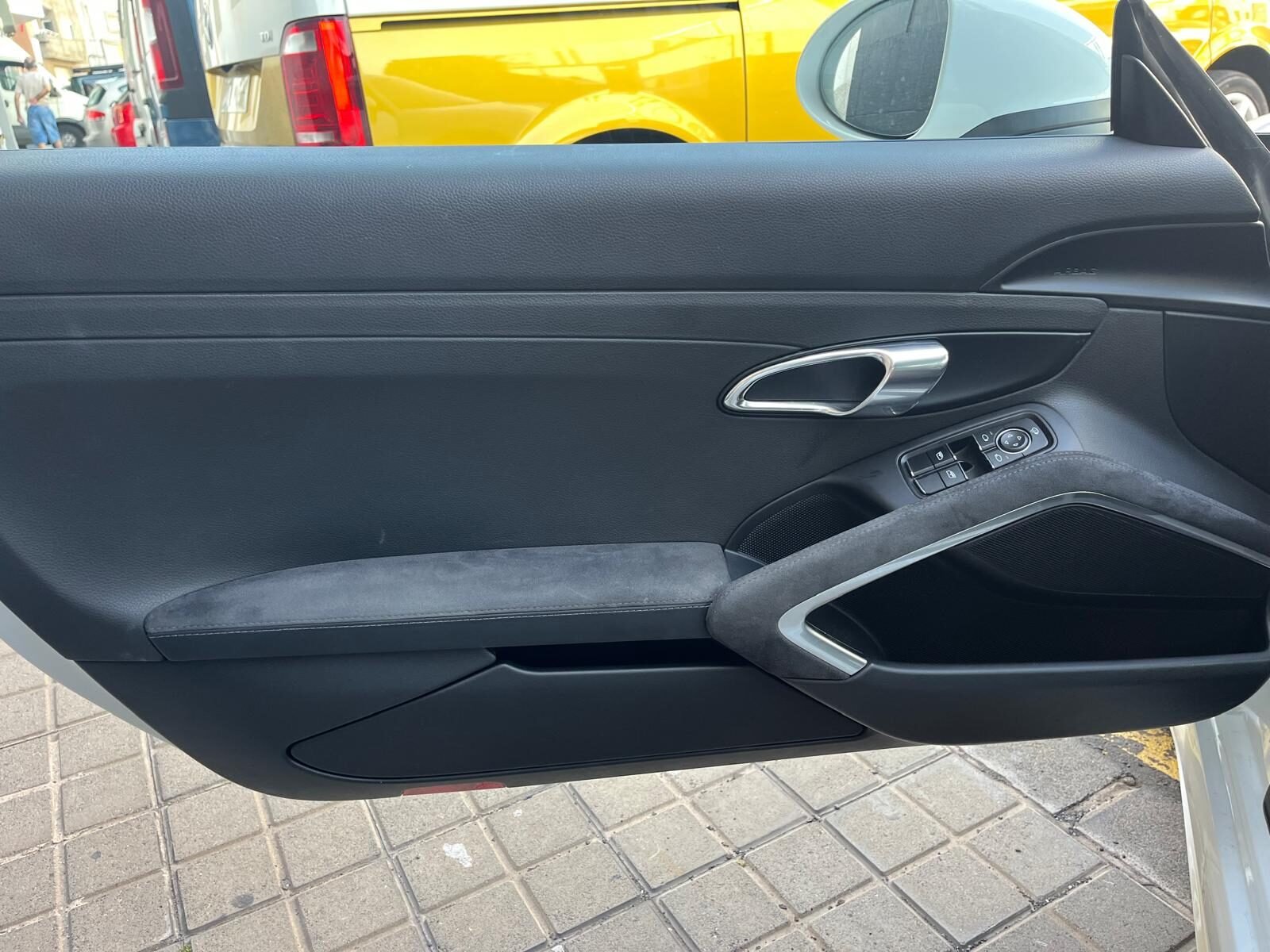 PORSCHE 718 Cayman GTS