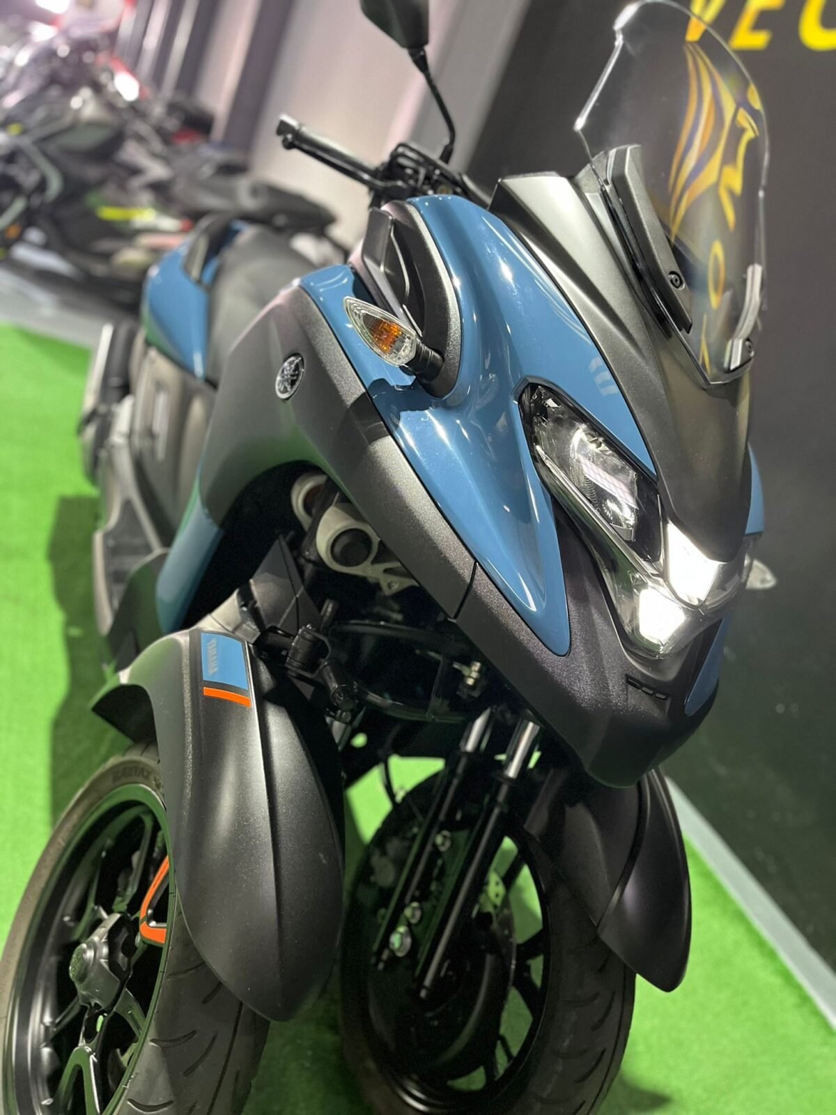 YAMAHA TRICITY