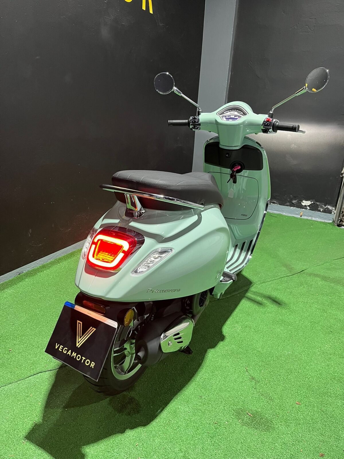 PIAGGIO VESPA PRIMAVERA 125