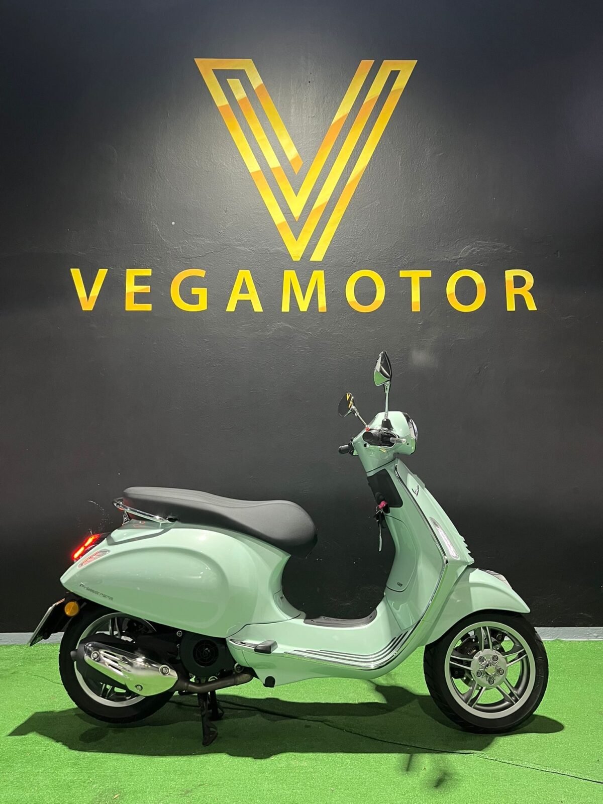 PIAGGIO VESPA PRIMAVERA 125