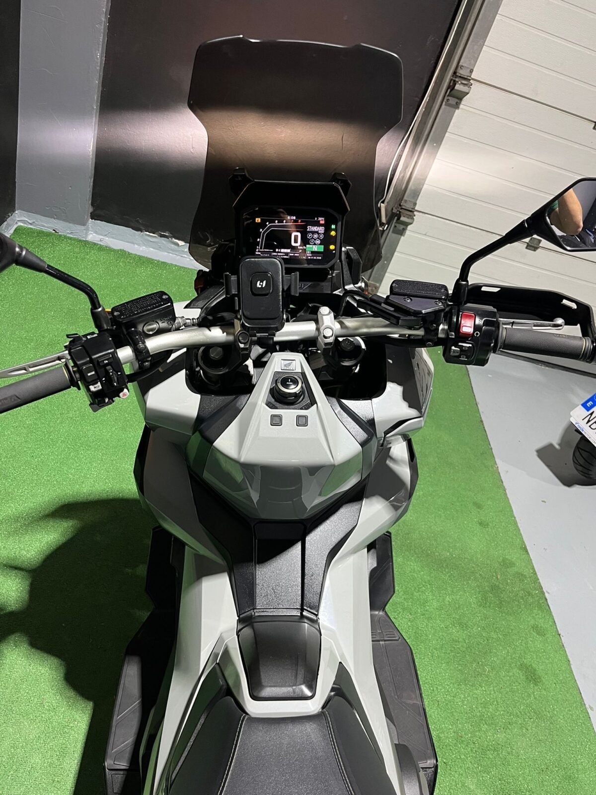 HONDA XADV