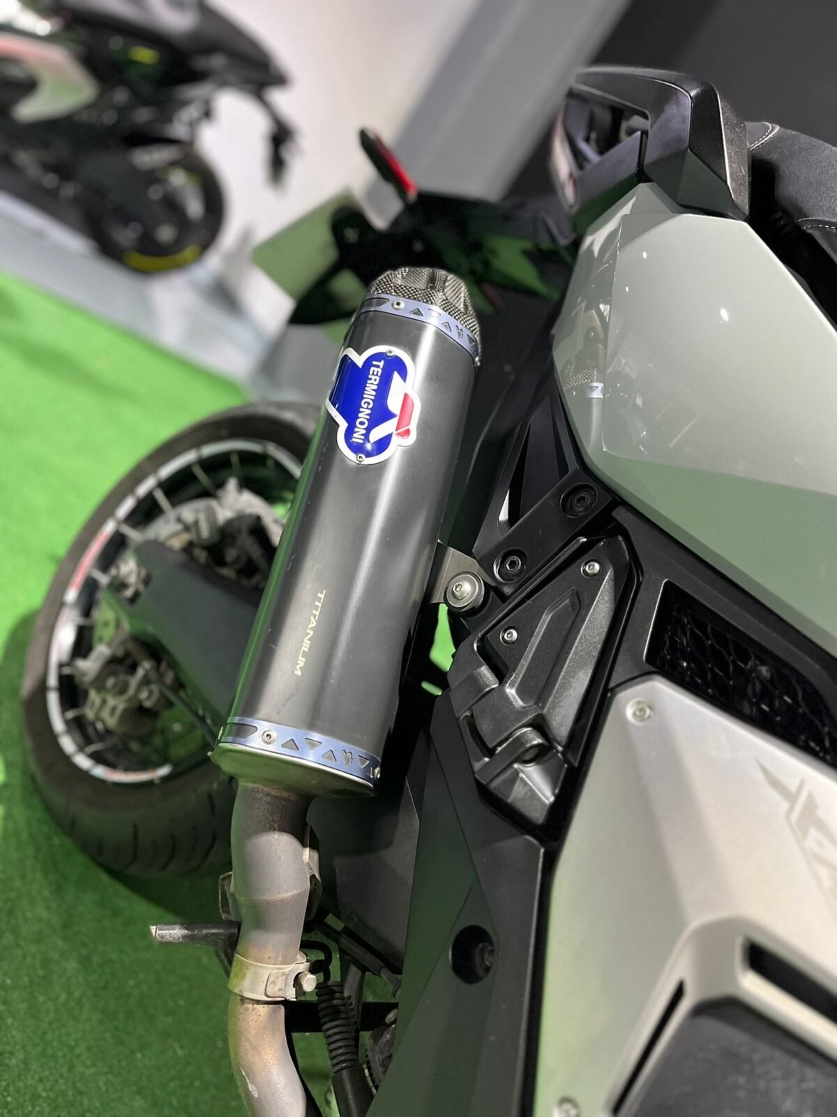 HONDA XADV