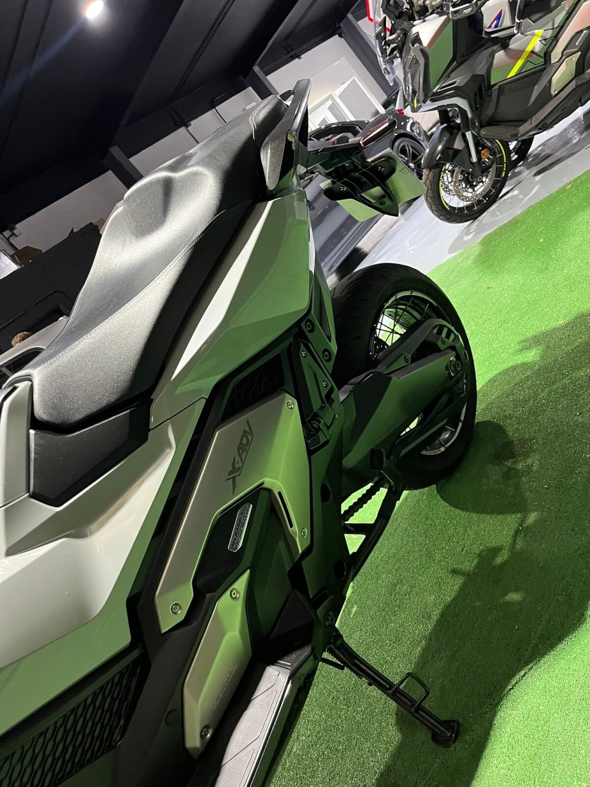 HONDA XADV