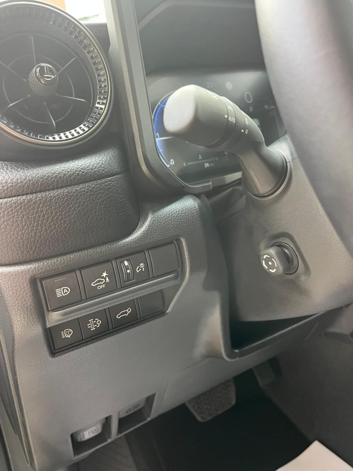 TOYOTA LAND CRUISER 250 HYBRID 48V VXL 7P