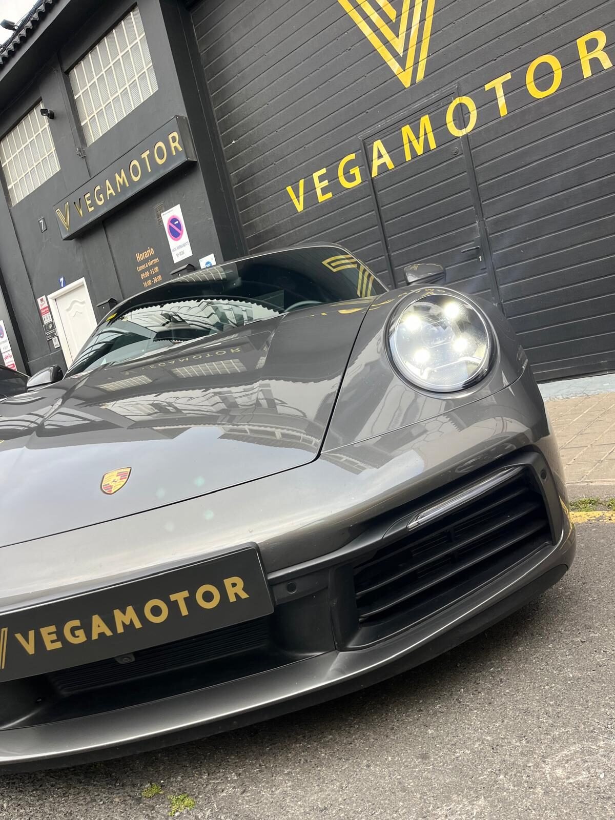 PORSCHE 911 CARRERA S CABRIO 