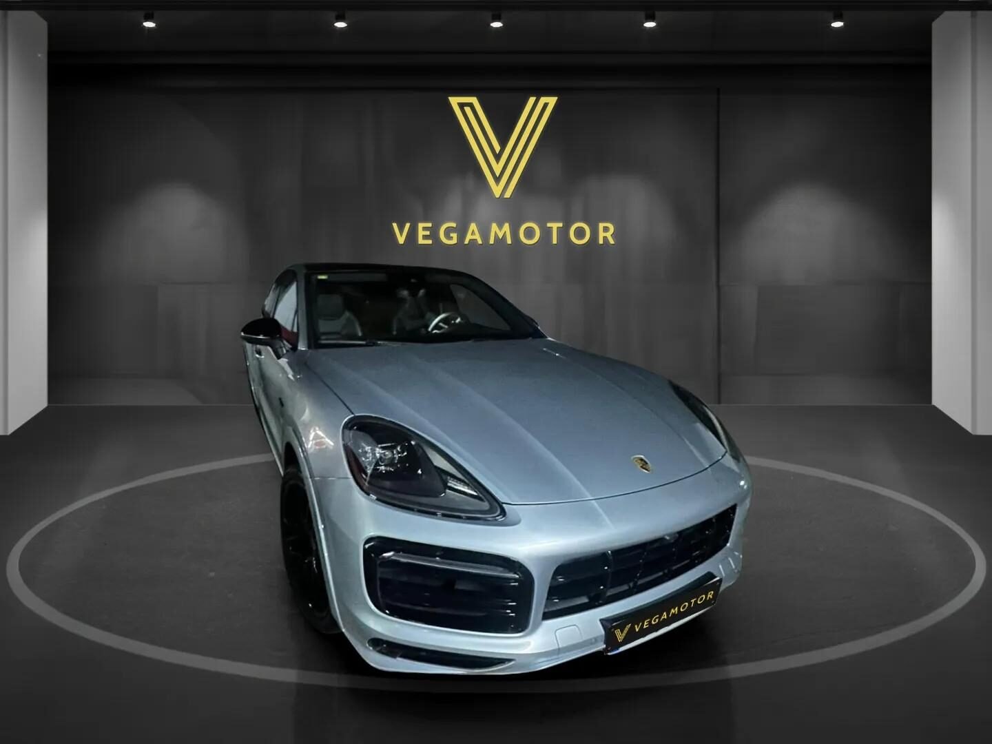 PORSCHE COUPÉ
