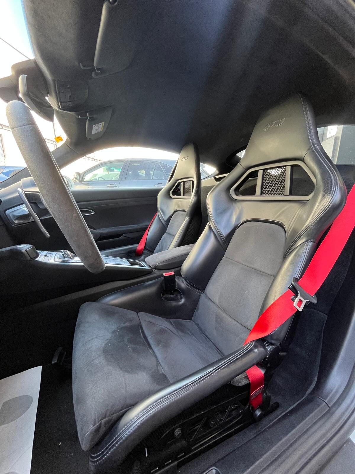 PORSCHE 718 Cayman GTS