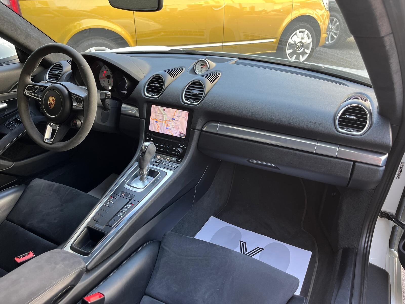 PORSCHE 718 Cayman GTS