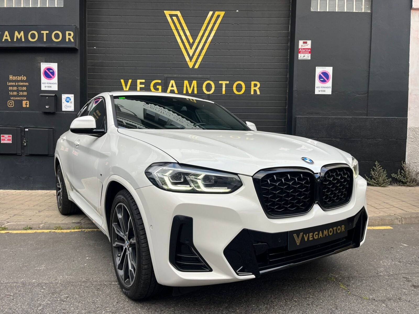 BMW X4 XDRIVE 2.0d