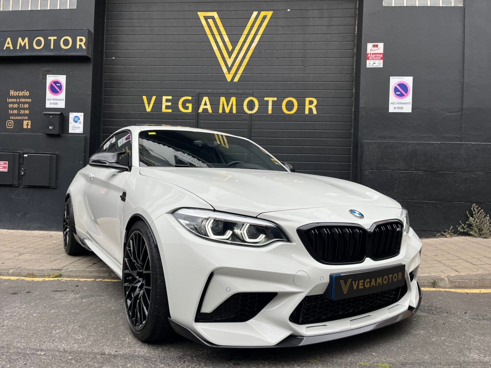 BMW M2 competition