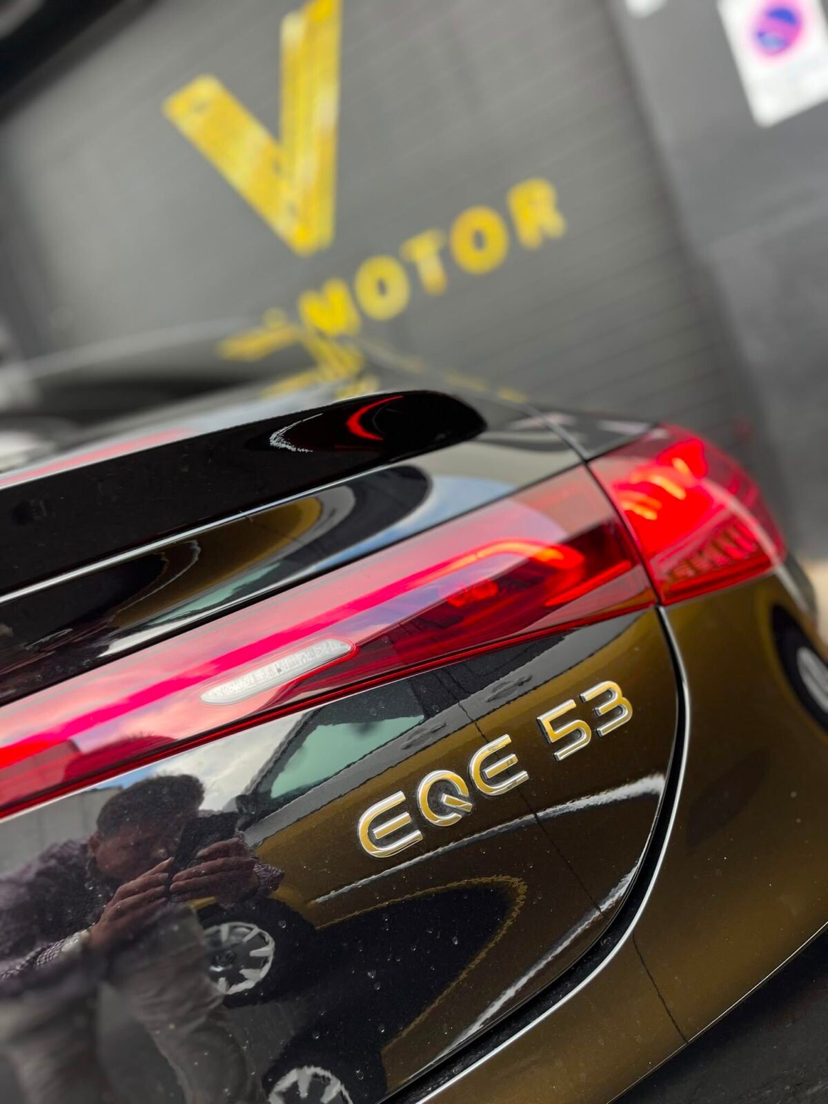 MERCEDES-BENZ EQE 53 4 MATIC+