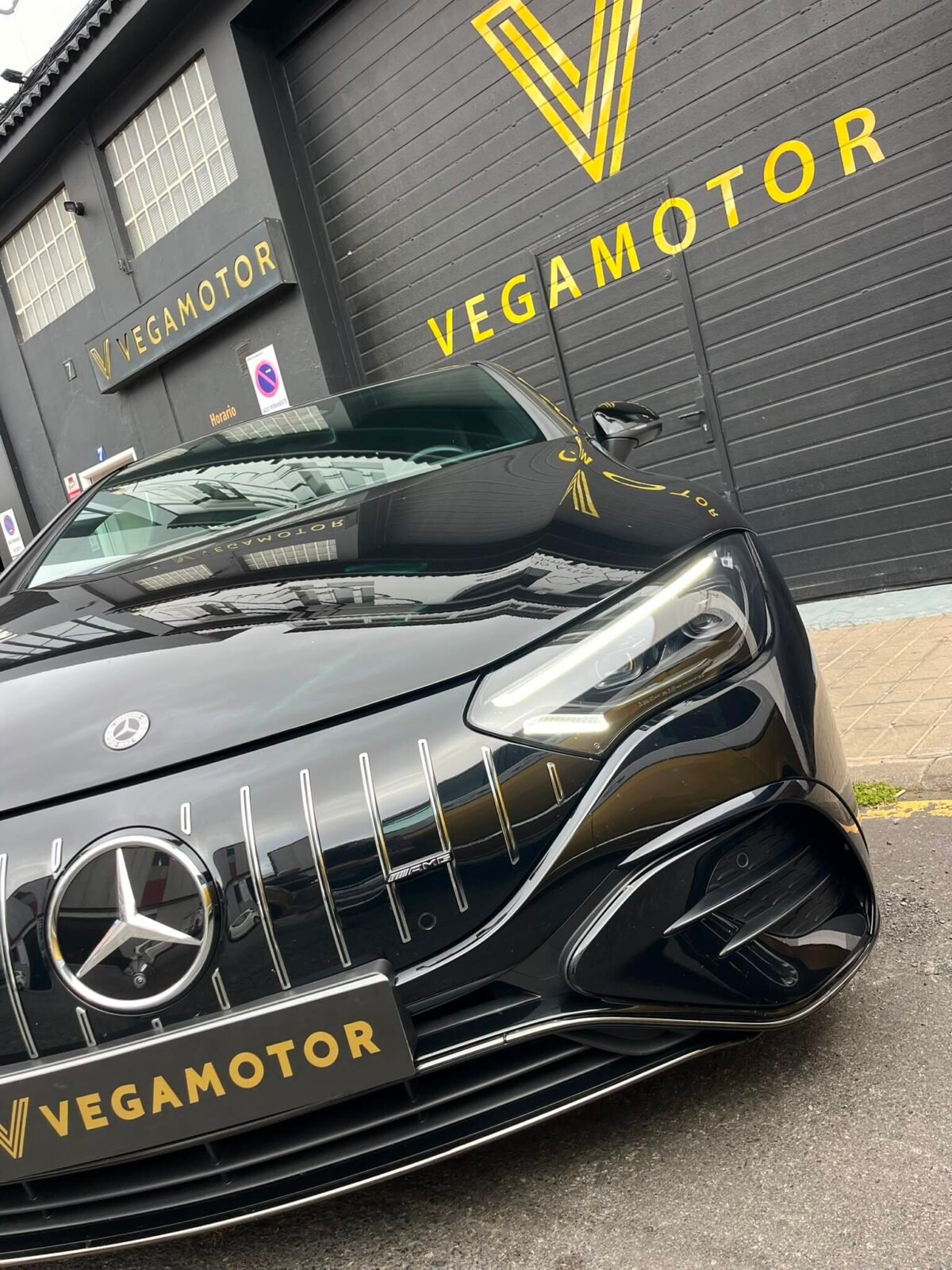 MERCEDES-BENZ EQE 53 4 MATIC+