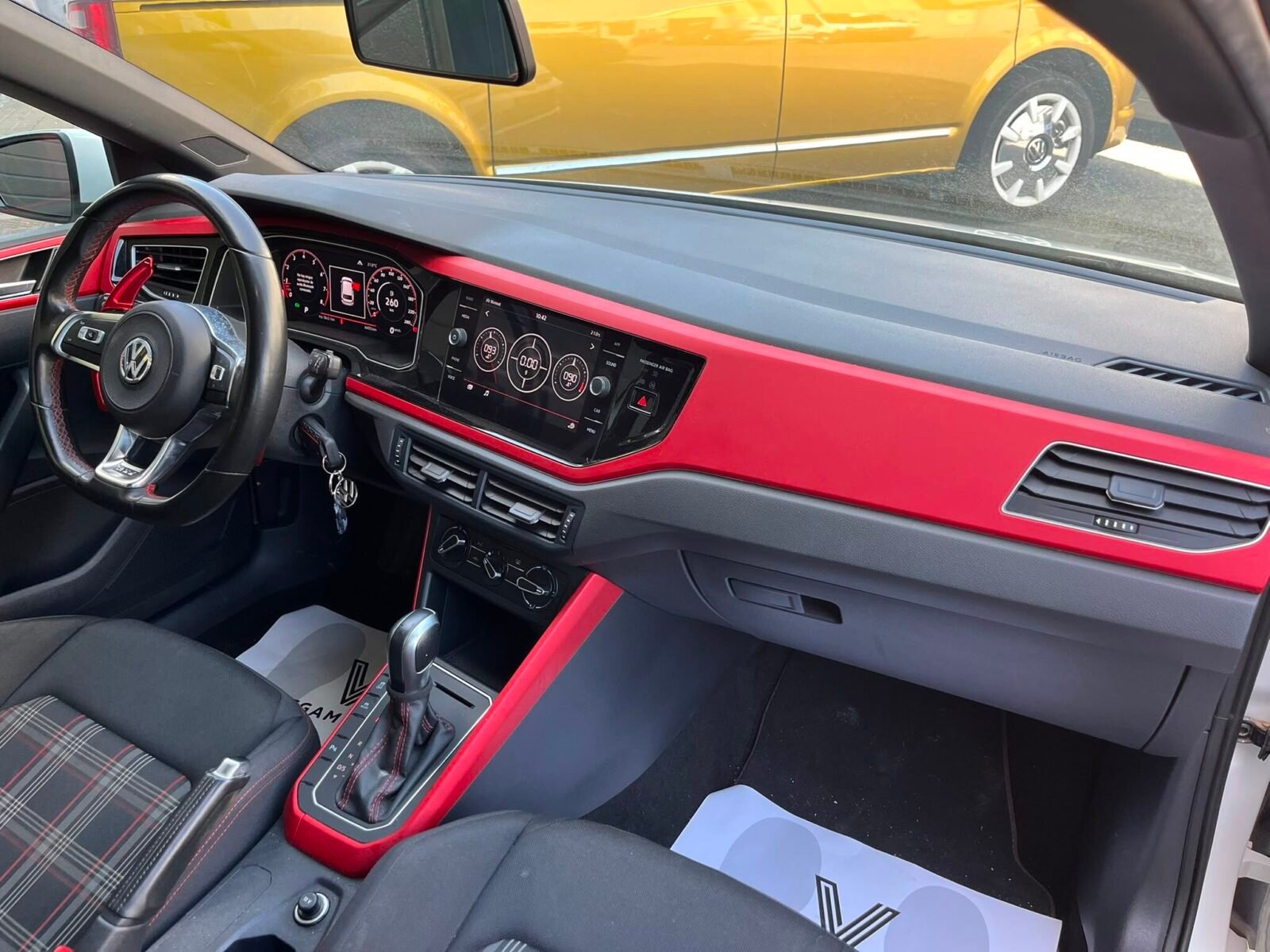 VOLKSWAGEN POLO GTI
